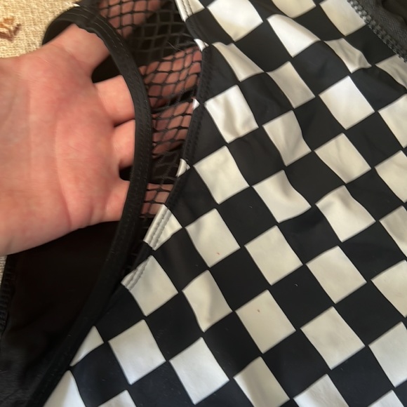 One piece swim suit - Picture 4 of 5